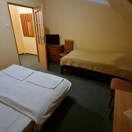 Hotelik Orlik Legnickie Pole Exterior foto