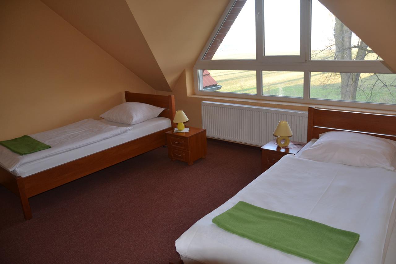 Hotelik Orlik Legnickie Pole Habitación foto