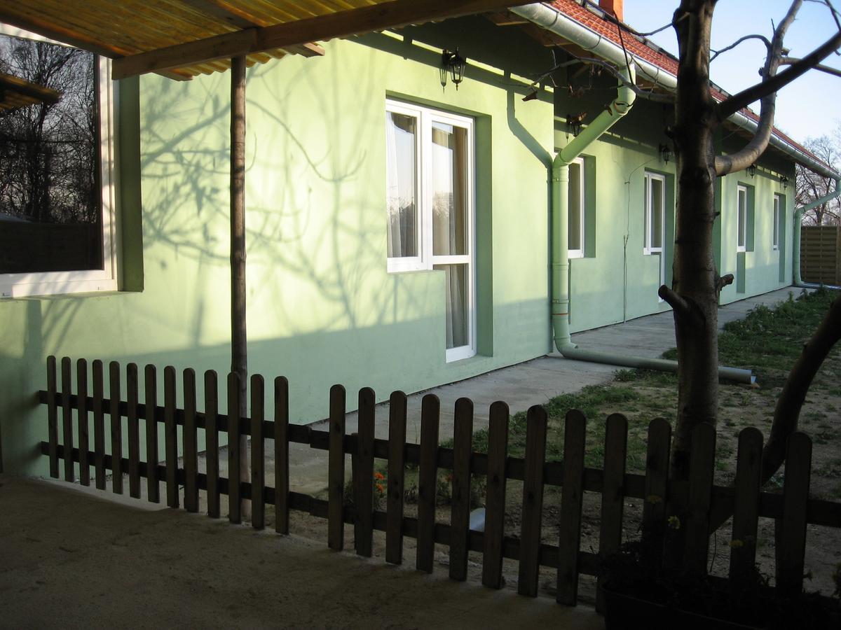 Hotelik Orlik Legnickie Pole Exterior foto