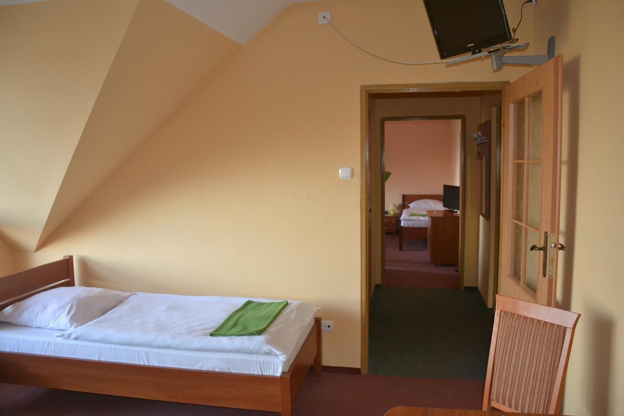 Hotelik Orlik Legnickie Pole Habitación foto