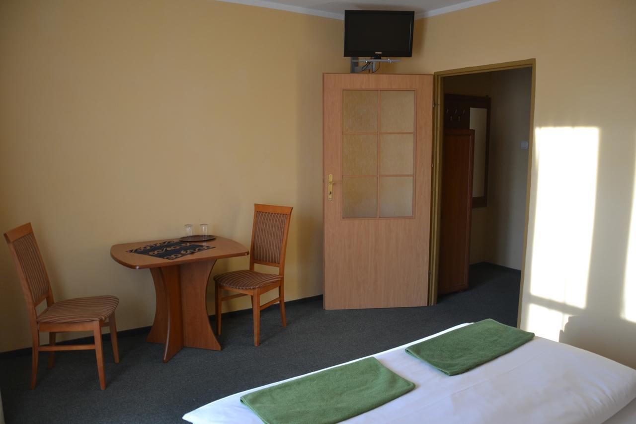 Hotelik Orlik Legnickie Pole Habitación foto